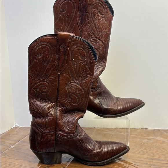Dan Post Brown Western Cowboy Boots with Embroidery - Picture 1 of 8